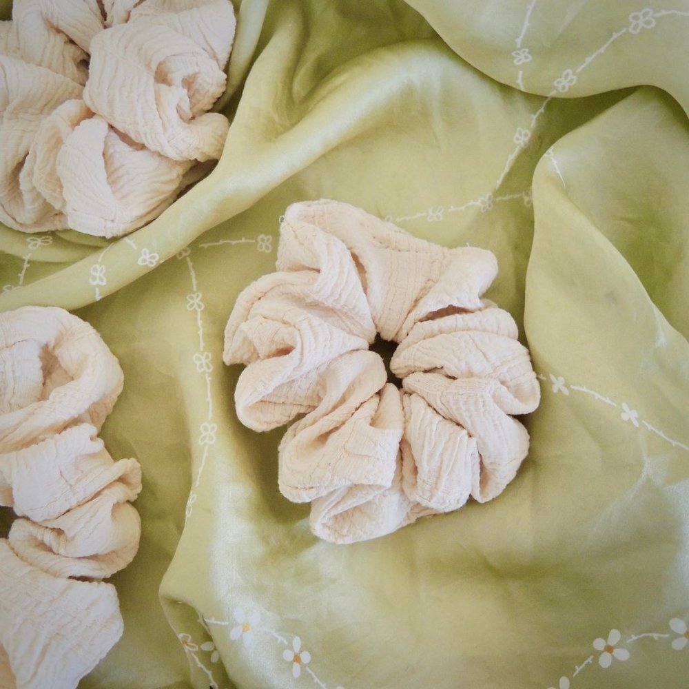 Hair Scrunchie - Picture 2 of 9